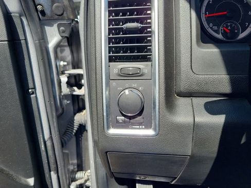 Used 2024 RAM 1500 Classic Warlock AWD/4WD image 13