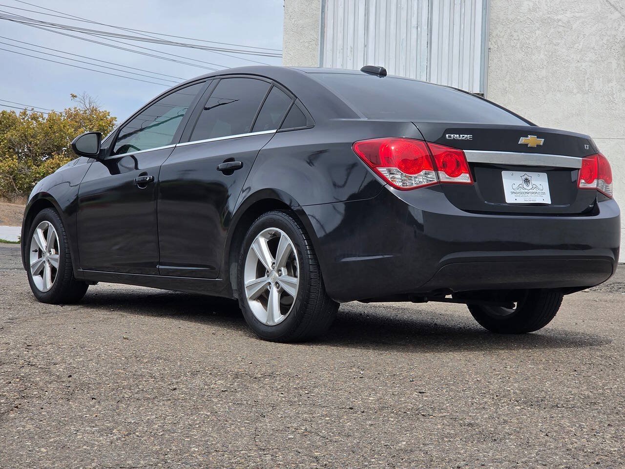 Used 2015 Chevrolet Cruze LT FWD image 10