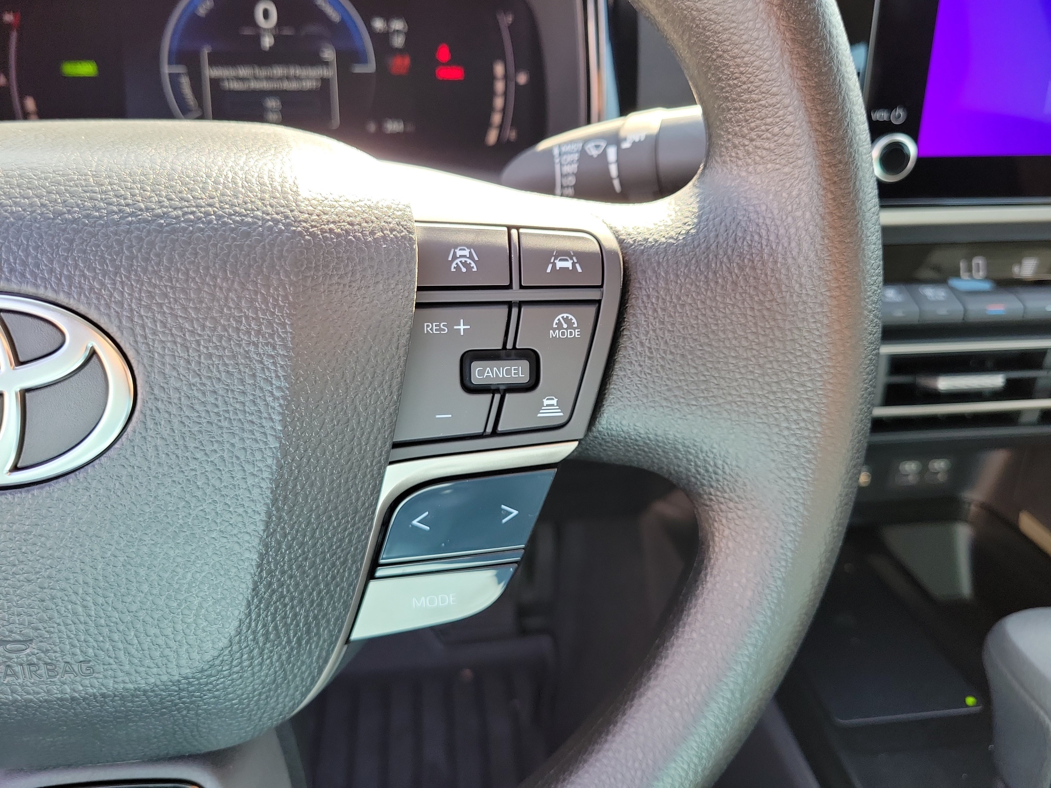 Used 2026 Toyota Camry LE FWD image 23