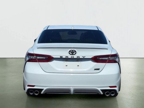 Used 2022 Toyota Camry XSE image 6