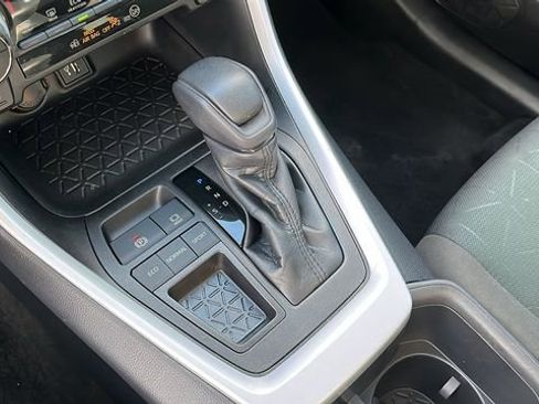 Used 2023 Toyota RAV4 XLE FWD image 14