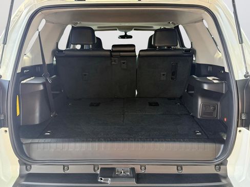 Used 2013 Toyota 4Runner Limited AWD/4WD image 34