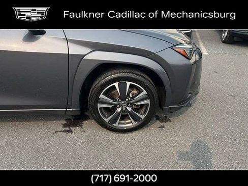 Used 2023 Lexus UX 250h AWD w/ Accessory Package (Z2) image 37