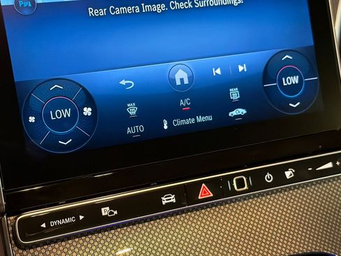 New 2026 Mercedes-Benz CLE 300 4MATIC Cabriolet image 21