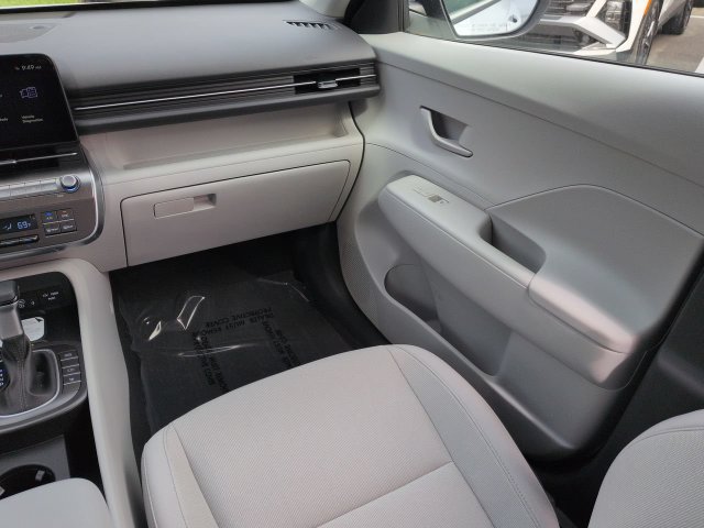 New 2027 Hyundai Kona SEL Sport AWD/4WD image 15