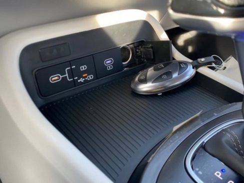 New 2026 Hyundai Kona SE FWD image 23