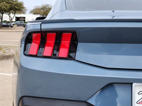 Used 2024 Ford Mustang GT Premium image 14