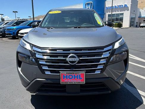 Used 2024 Nissan Rogue S AWD/4WD image 8