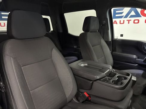 Used 2024 Chevrolet Silverado 1500 Custom image 38