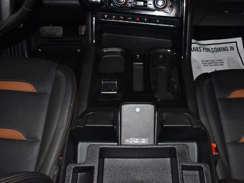 Used 2024 GMC Sierra 2500 AT4 w/ Technology Package image 21