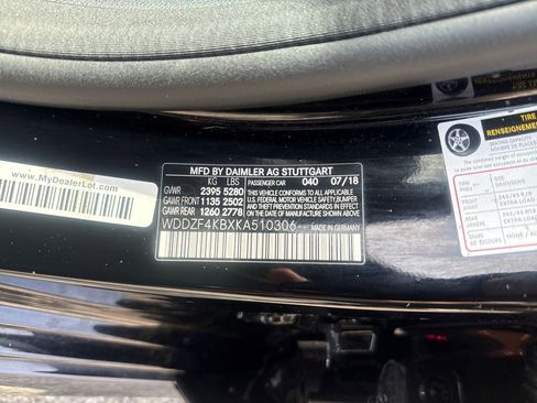 Used 2019 Mercedes-Benz E 300 4MATIC image 6