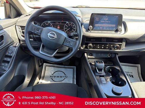 Certified 2025 Nissan Rogue S AWD/4WD image 31
