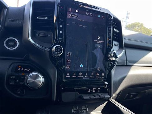 Used 2025 RAM 1500 Laramie image 21