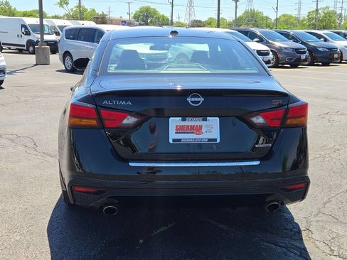 Used 2023 Nissan Altima 2.0 SR FWD image 15