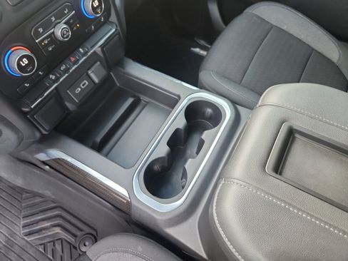 Used 2022 Chevrolet Silverado 1500 LT Trail Boss image 16