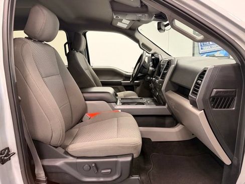 Used 2019 Ford F150 XLT w/ Equipment Group 302A Luxury AWD/4WD image 20
