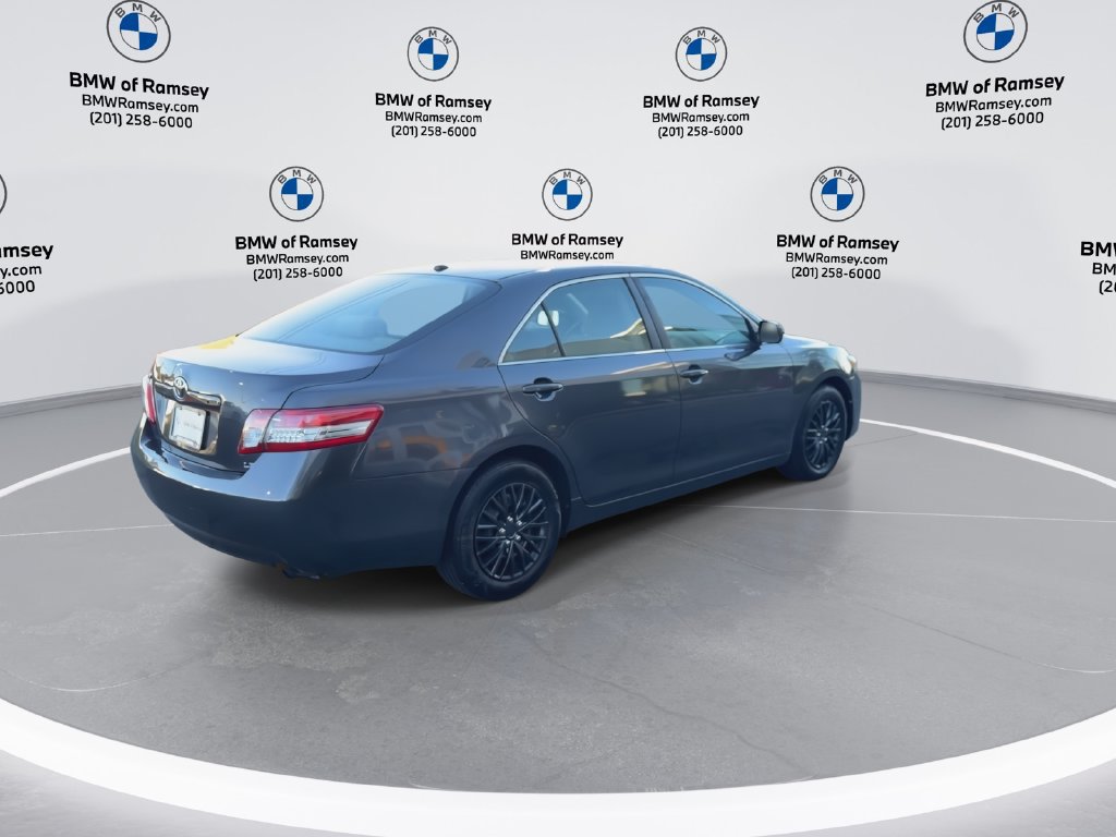 Used 2011 Toyota Camry LE FWD image 8
