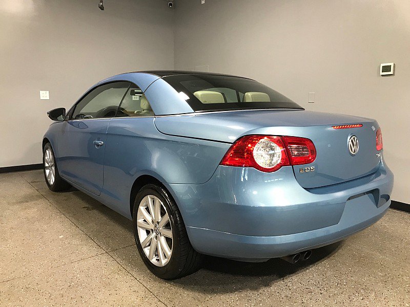 Used 2009 Volkswagen Eos Komfort FWD image 10