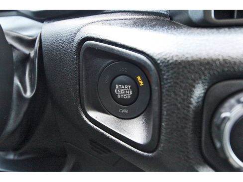 Used 2025 Jeep Wrangler Unlimited Sport AWD/4WD image 19