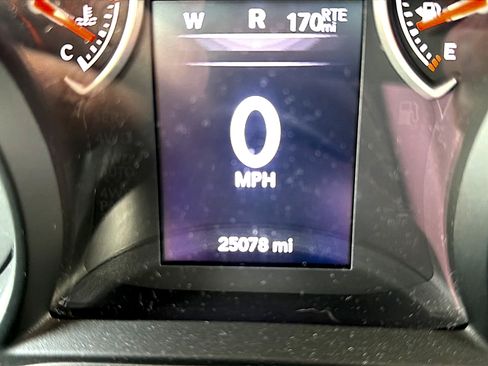 Used 2024 Jeep Wrangler Unlimited Sport AWD/4WD image 7