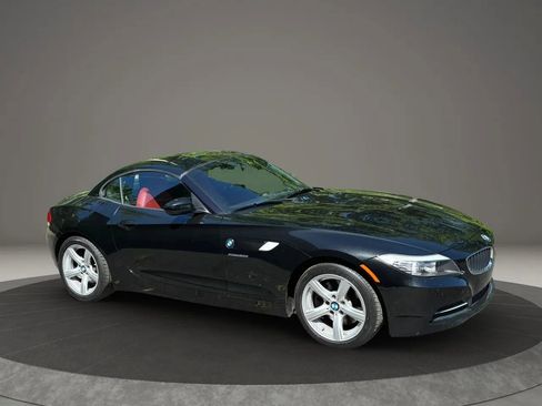 Used 2009 BMW Z4 sDrive30i RWD image 10