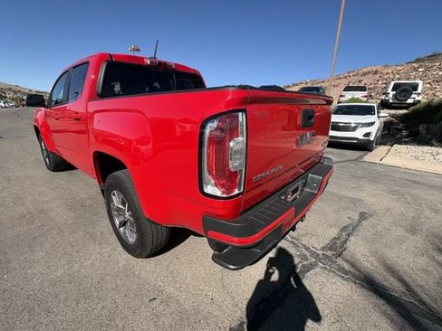 Used 2016 GMC Canyon SLE w/ All Terrain Package AWD/4WD image 3