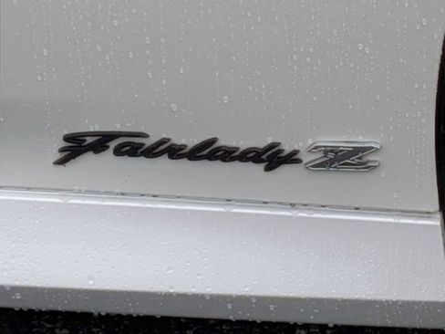 Used 2023 Nissan Z w/ Floor Mat Package (L93) RWD image 12