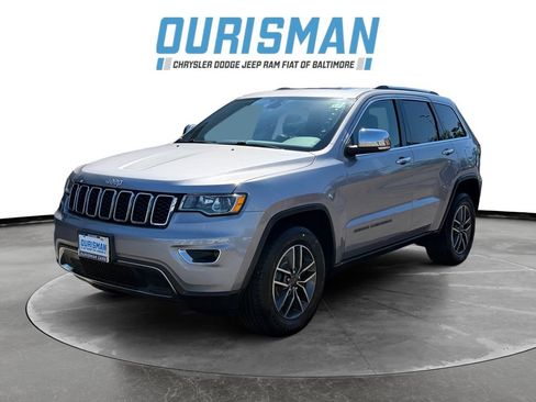 Used 2021 Jeep Grand Cherokee Limited AWD/4WD image 2