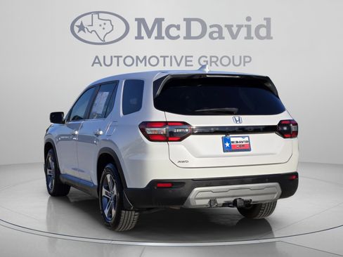 Used 2023 Honda Pilot EX-L image 4