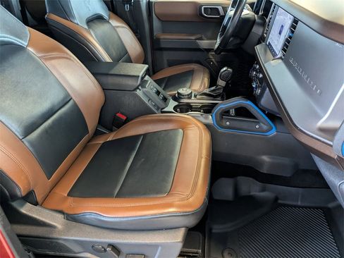 Used 2022 Ford Bronco Outer Banks image 20