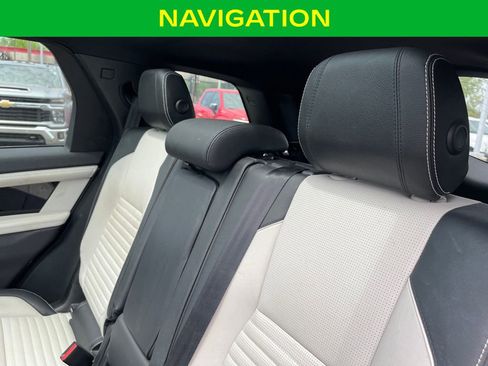 Used 2022 Land Rover Discovery Sport SE R-Dynamic AWD/4WD image 4
