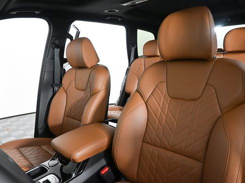 Used 2025 Kia Telluride SX X-Line image 5