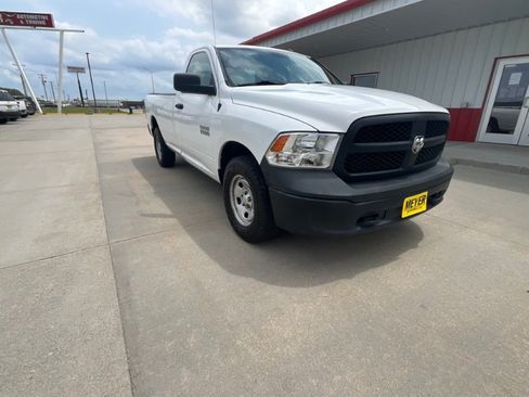 Used 2017 RAM 1500 Tradesman w/ Power & Remote Entry Group AWD/4WD image 2