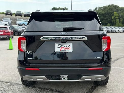 Used 2023 Ford Explorer XLT w/ Equipment Group 202A AWD/4WD image 6