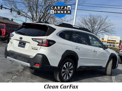 Used 2023 Subaru Outback Touring XT image 3