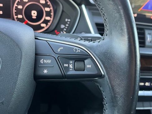 Used 2018 Audi Q5 2.0T Premium image 26