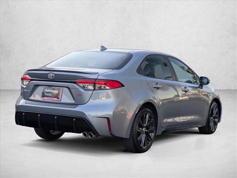 Used 2023 Toyota Corolla SE image 5