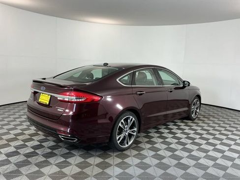 Used 2017 Ford Fusion Titanium AWD/4WD image 5