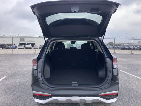 Used 2024 Kia Sportage LX image 21