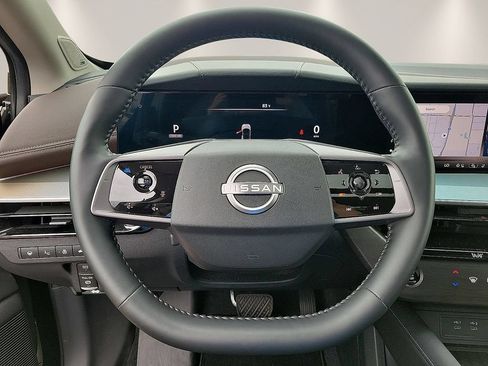 Used 2025 Nissan Murano Platinum w/ Cargo Package AWD/4WD image 18