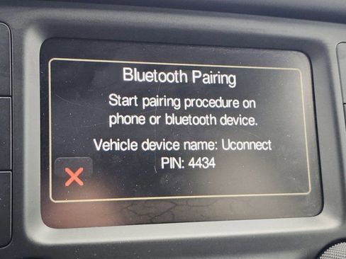 Used 2018 Jeep Compass Latitude image 10