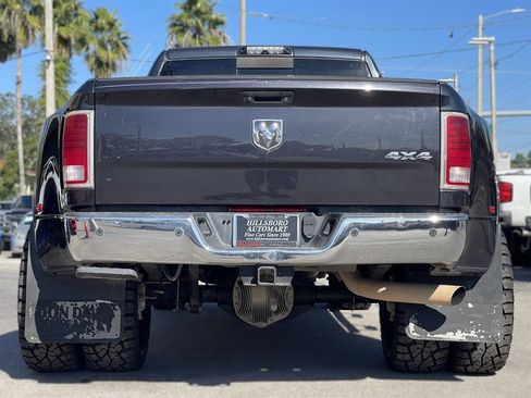 Used 2015 RAM 3500 Laramie Longhorn image 9