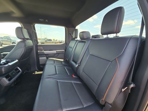 Used 2025 Ford F150 Lariat AWD/4WD image 29