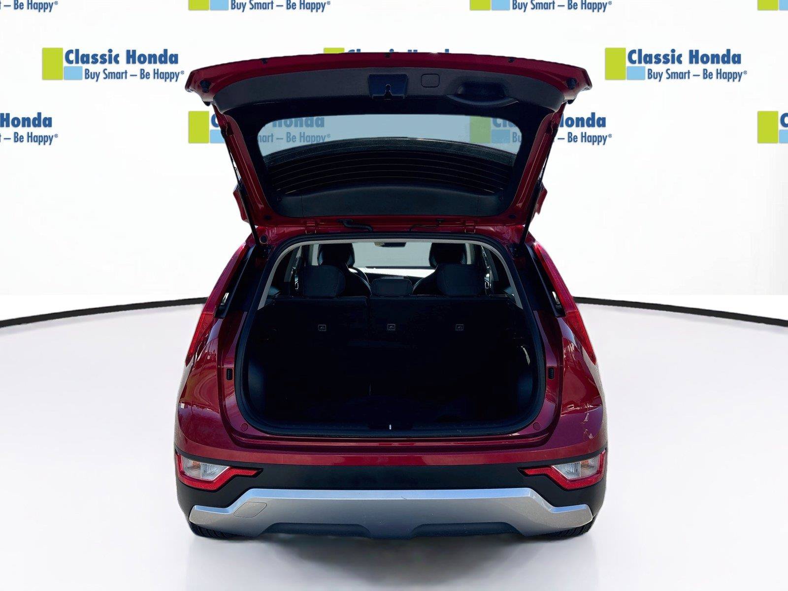 Used 2025 Kia Niro LX FWD image 27