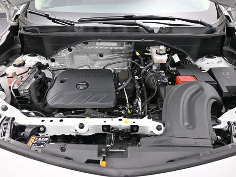 Used 2023 Buick Encore GX Preferred w/ Cold Weather Comfort Package image 40