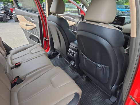 Used 2021 Hyundai Santa Fe Limited w/ Cargo Package AWD/4WD image 11