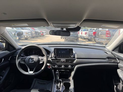 Used 2019 Honda Accord LX image 17