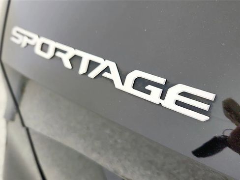 Used 2023 Kia Sportage SX FWD image 17