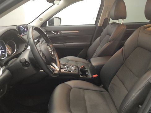 Used 2019 MAZDA CX-5 Touring image 17