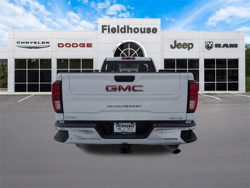 Used 2022 GMC Sierra 2500 SLE w/ SLE Convenience Package image 12